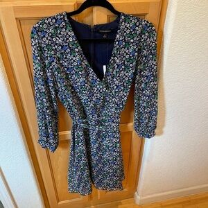 Banana Republic blue floral wrap around v neck dress size us 6 medium